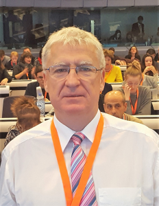 Tibor Dőri